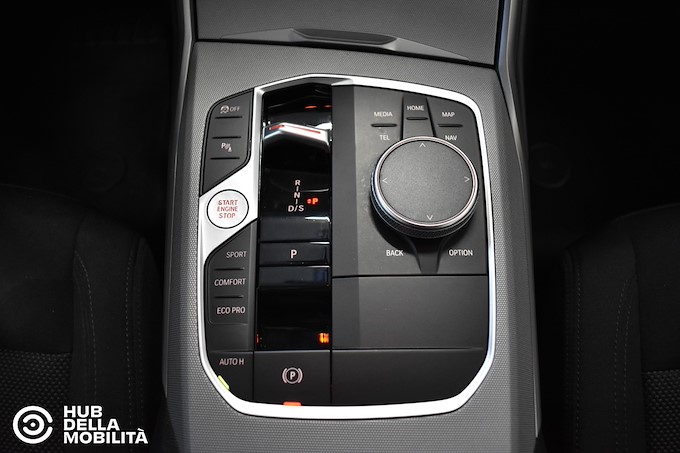 BMW 318d 48V Touring